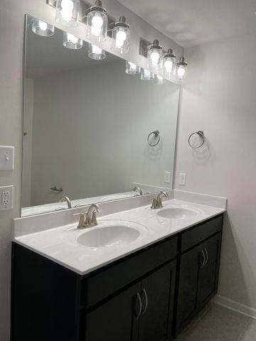 120 Fister Dr, Lebanon, TN 37090