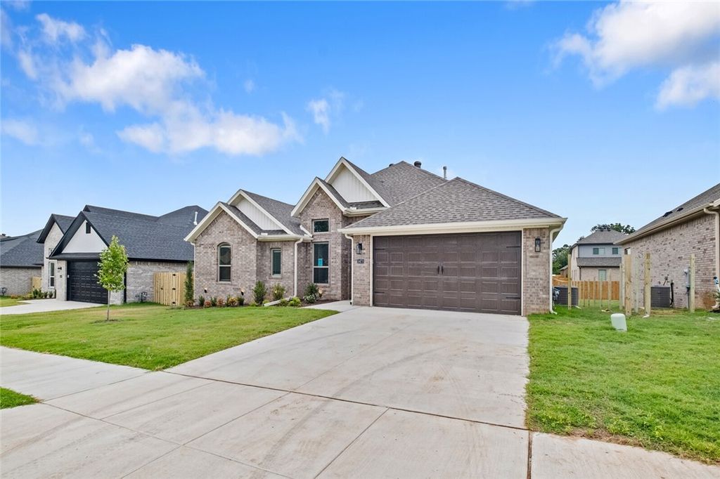 1471 Overcup Oak Lane, Bentonville, AR 72713
