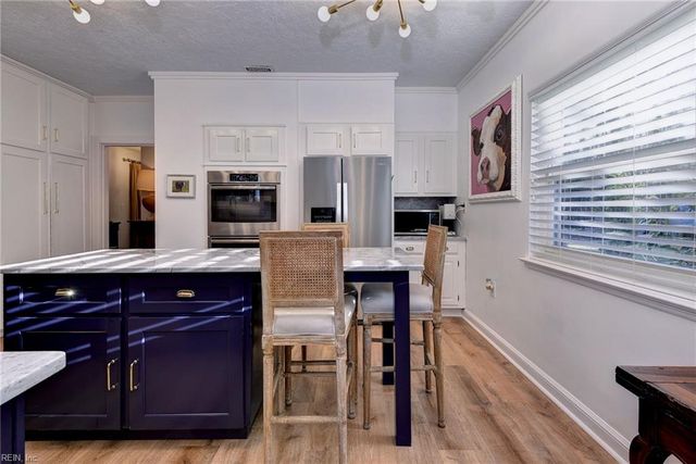 500 Riverside DR, Newport News, VA 23606