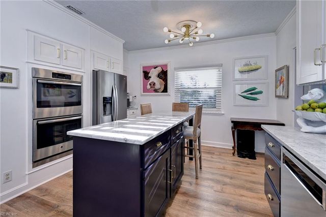 500 Riverside DR, Newport News, VA 23606