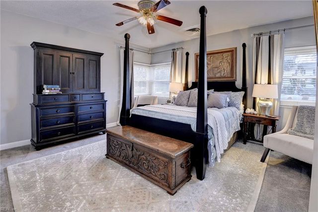 500 Riverside DR, Newport News, VA 23606