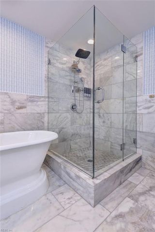 500 Riverside DR, Newport News, VA 23606