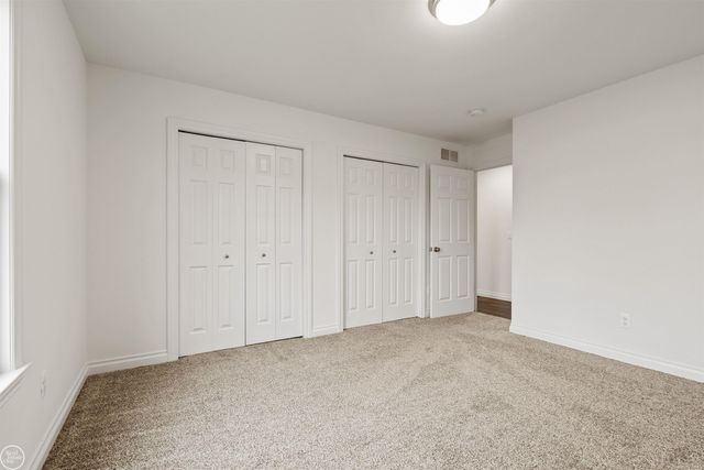 2 Riley Road, St Clair, MI 48079