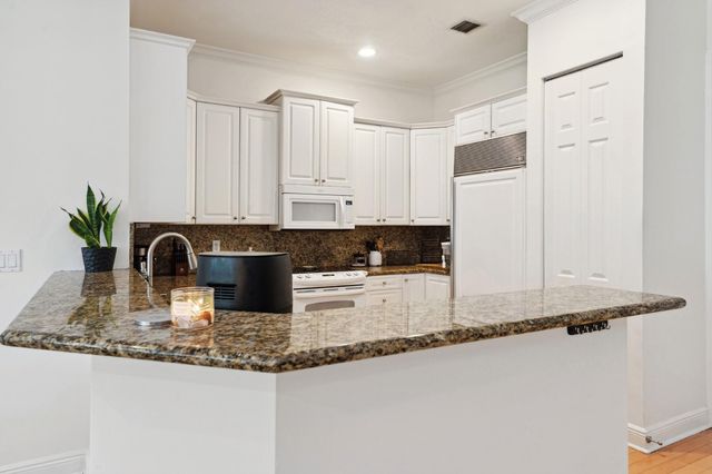 1416 NE 4th Court 1416, Fort Lauderdale, FL 33301