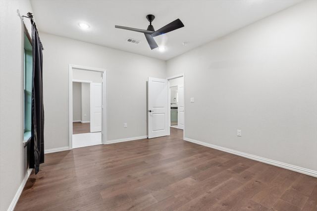 2514 Carpenter Avenue, Dallas, TX 75215