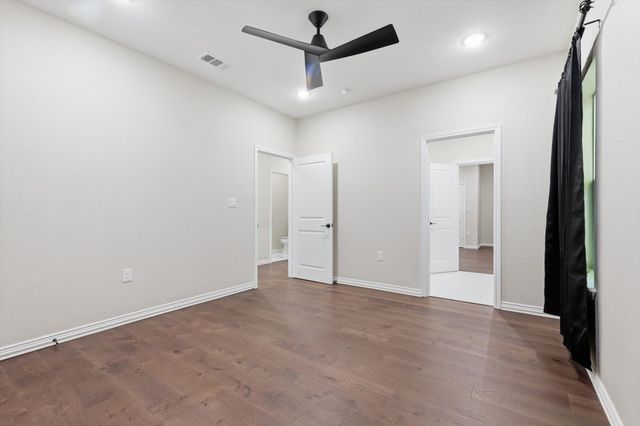 2514 Carpenter Avenue, Dallas, TX 75215