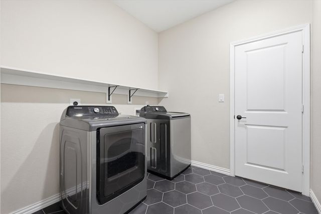 2514 Carpenter Avenue, Dallas, TX 75215