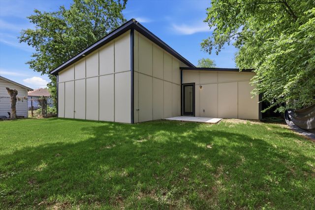 2514 Carpenter Avenue, Dallas, TX 75215