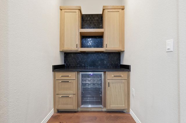 2514 Carpenter Avenue, Dallas, TX 75215