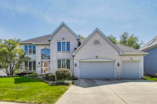 26W237 Pinehurst Drive, Winfield, IL 60190