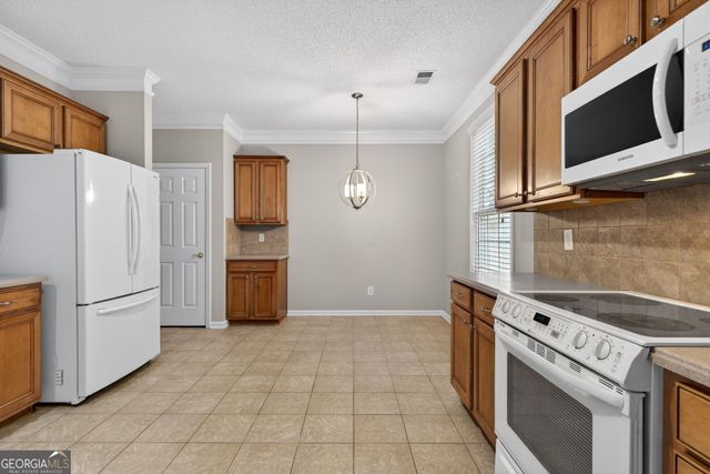 303 Marlbrook Lane, Peachtree City, GA 30269