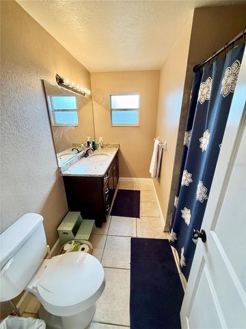 304 BLUEBIRD AVENUE, Lakeland, FL 33809