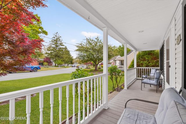 226 Sunset Lane, Howell, NJ 07731