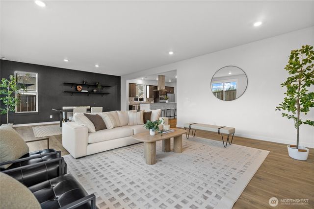 15362 200th Avenue E, Bonney Lake, WA 98391