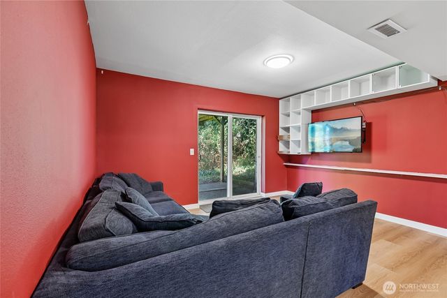 2701 196th Street SE, Bothell, WA 98012