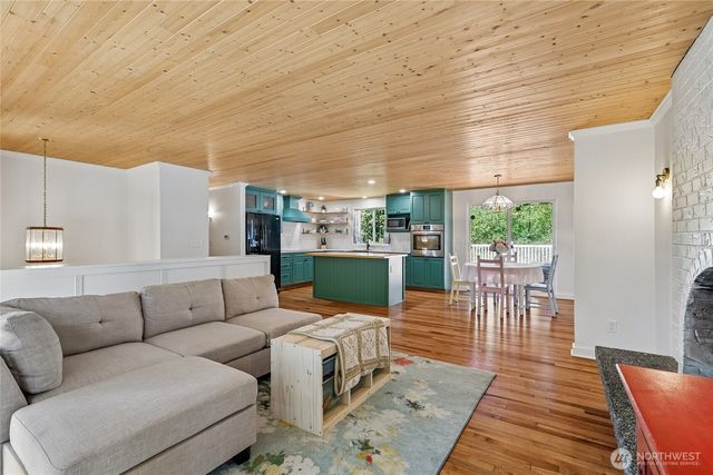 2701 196th Street SE, Bothell, WA 98012