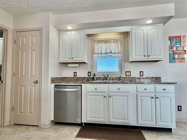 7330 Smiths Creek Road, Kimball Township, MI 48074