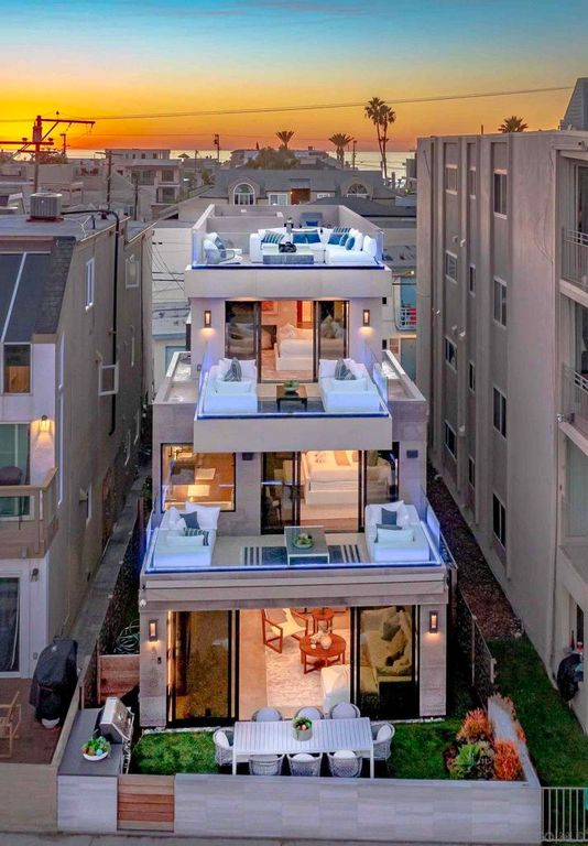 3688 Bayside Walk, San Diego, CA 92109 — photo 2