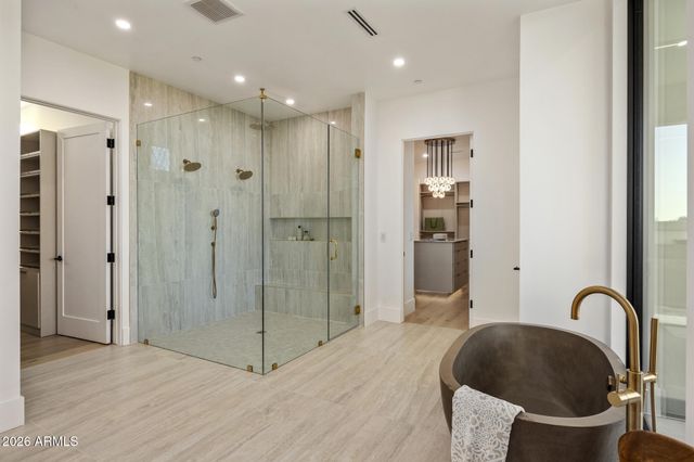 6037 N 21ST Place, Phoenix, AZ 85016