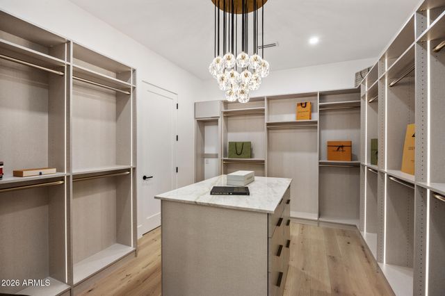 6037 N 21ST Place, Phoenix, AZ 85016