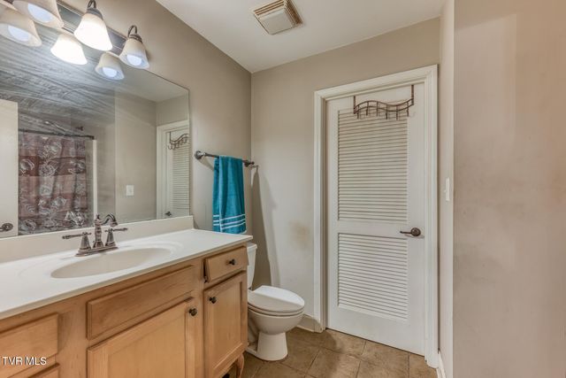 87 Lorena Lane, Jonesborough, TN 37659