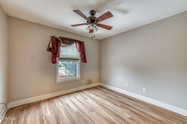 87 Lorena Lane, Jonesborough, TN 37659