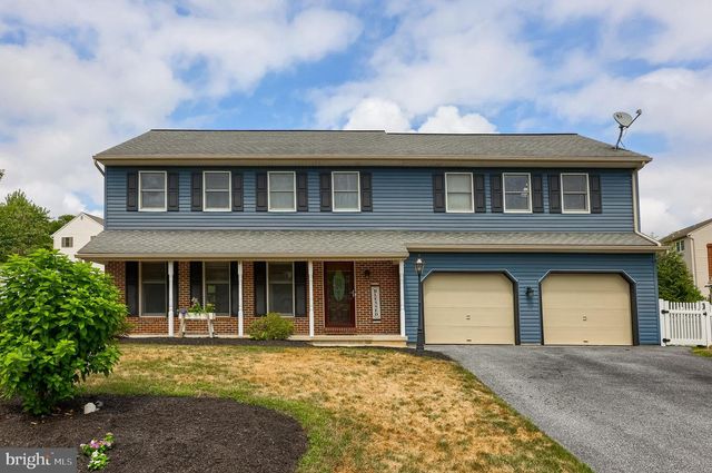 323 KNIGHTS BRIDGE WAY, Lititz, PA 17543