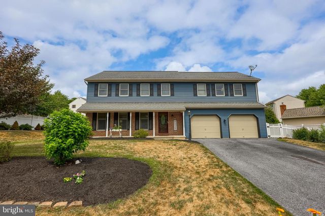323 KNIGHTS BRIDGE WAY, Lititz, PA 17543
