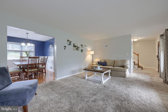 323 KNIGHTS BRIDGE WAY, Lititz, PA 17543