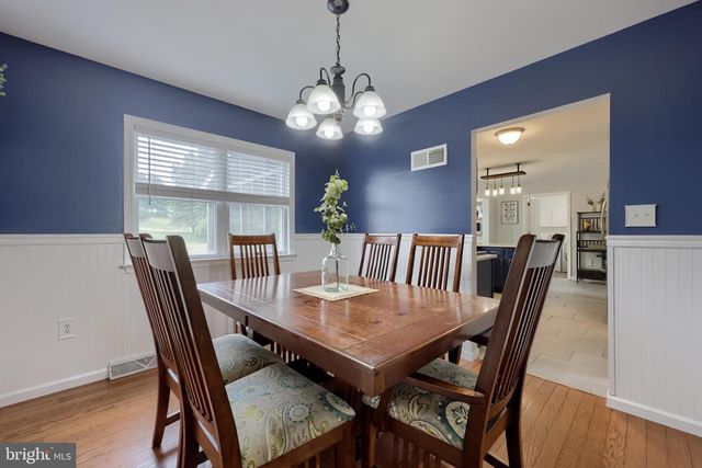323 KNIGHTS BRIDGE WAY, Lititz, PA 17543