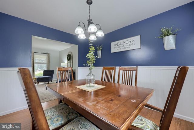 323 KNIGHTS BRIDGE WAY, Lititz, PA 17543