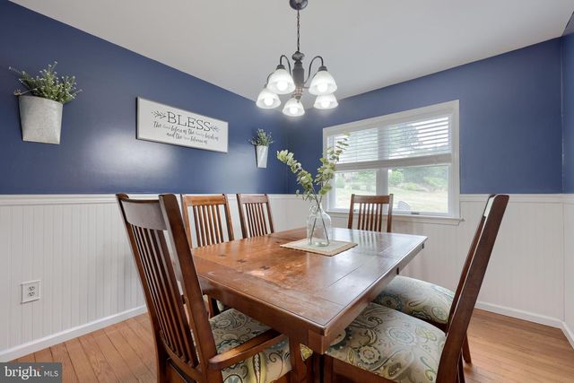 323 KNIGHTS BRIDGE WAY, Lititz, PA 17543