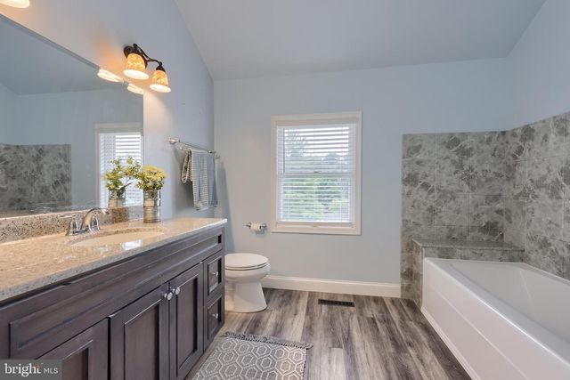 323 KNIGHTS BRIDGE WAY, Lititz, PA 17543