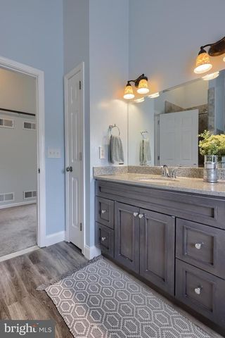 323 KNIGHTS BRIDGE WAY, Lititz, PA 17543
