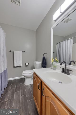 323 KNIGHTS BRIDGE WAY, Lititz, PA 17543