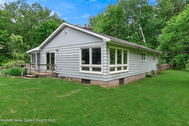 690 Hale Road, Rensselaerville, NY 12147