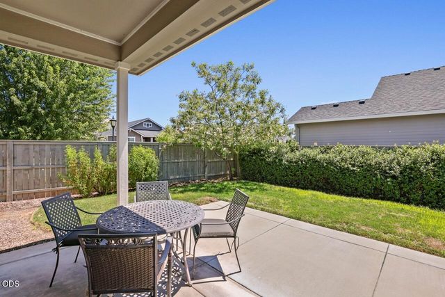 350 Kansas Drive, Medford, OR 97504