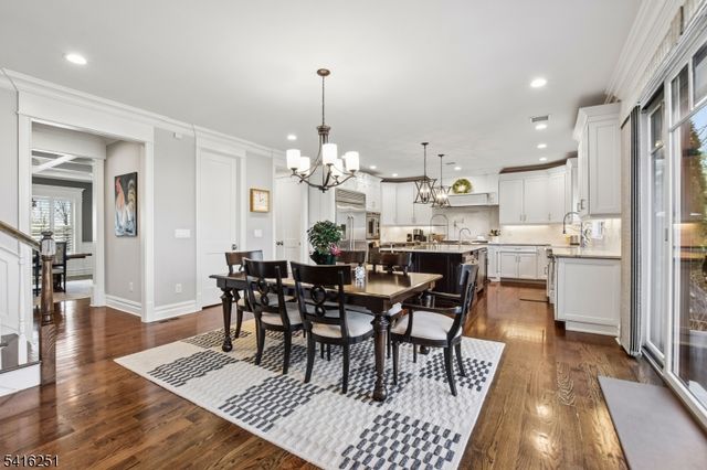 107 Longview Ave, Chatham Twp., NJ 07928