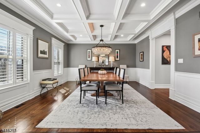 107 Longview Ave, Chatham Twp., NJ 07928