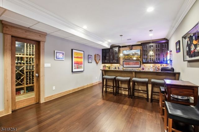 107 Longview Ave, Chatham Twp., NJ 07928