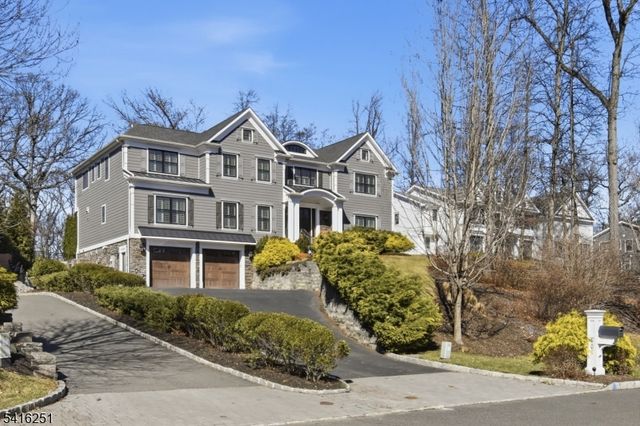 107 Longview Ave, Chatham Twp., NJ 07928