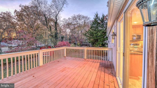 236 TERRY LN, Egg Harbor City, NJ 08215