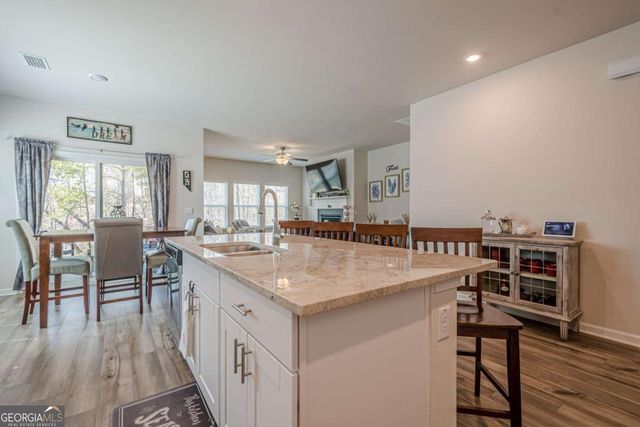 422 Murphy Avenue, Canton, GA 30114