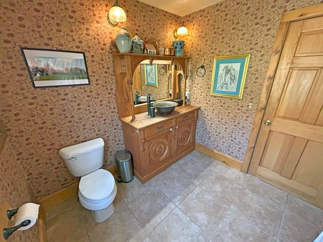 6095 Lake Road, Newport Town, VT 05855