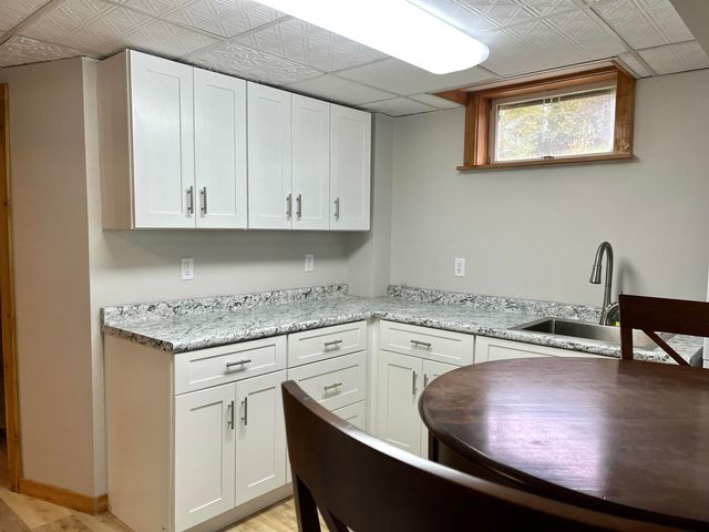 6095 Lake Road, Newport Town, VT 05855