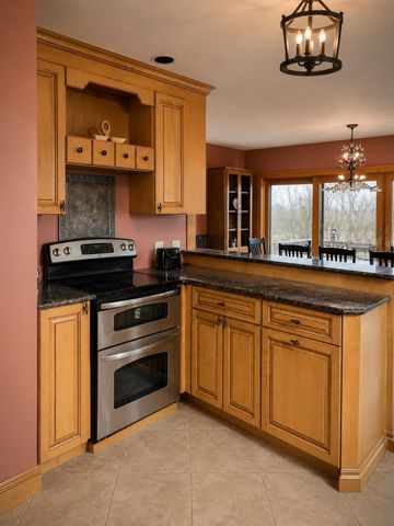 6095 Lake Road, Newport Town, VT 05855