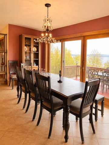 6095 Lake Road, Newport Town, VT 05855