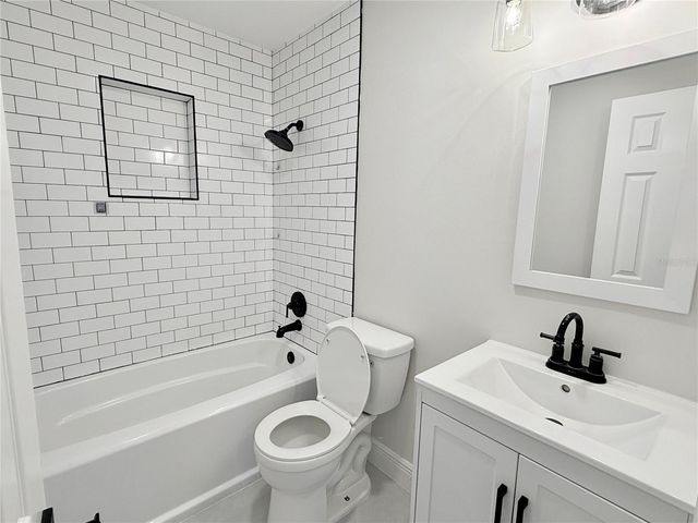 6105 NEW HOPE ROAD, Orlando, FL 32824