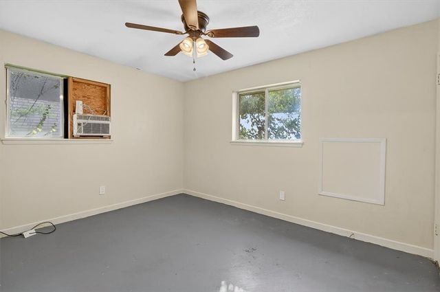 2114 Colorado St, Kingsville, TX 78363