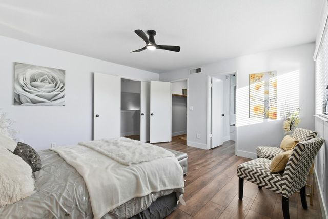 2094 E El Paso Avenue, Fresno, CA 93720